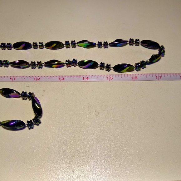 vintage 80s 3 piece iridescent oil slick layering necklaces brooch set - Picture 11 of 12